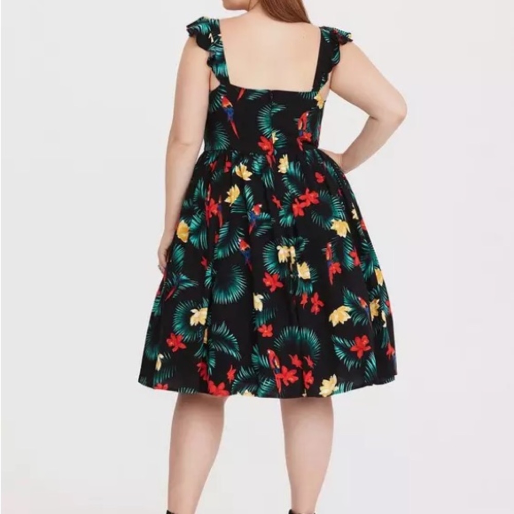 Torrid Retro Chic Black Floral Midi Dress - Picture 2 of 5